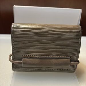 Louis Vuitton  wallet  compact ladies 2002 Porte  Elastique Wallet Taupe leather